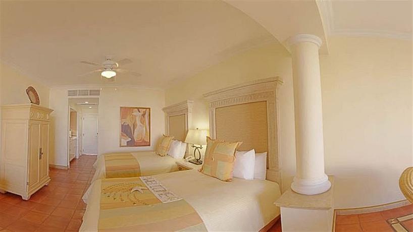 Suites at Rose Resort and Spa Cabo San Lucas