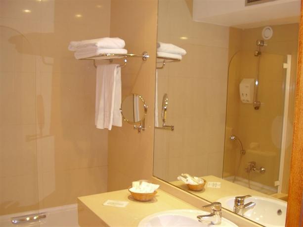 Hotel Central Parque Maia