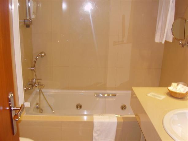 Hotel Central Parque Maia