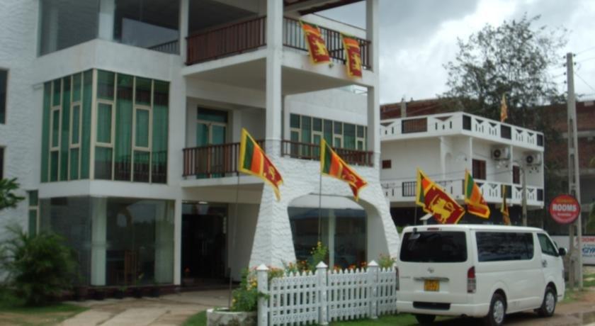 Agra Lanka Beach Resort