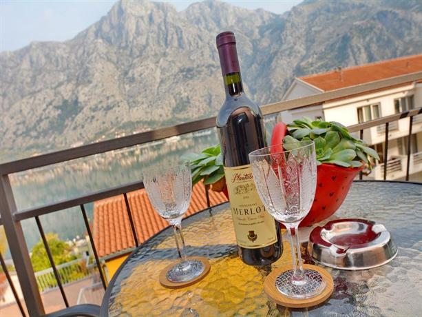 Apartments Andrija Kotor