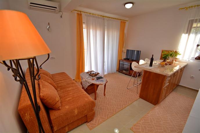 Apartments Andrija Kotor