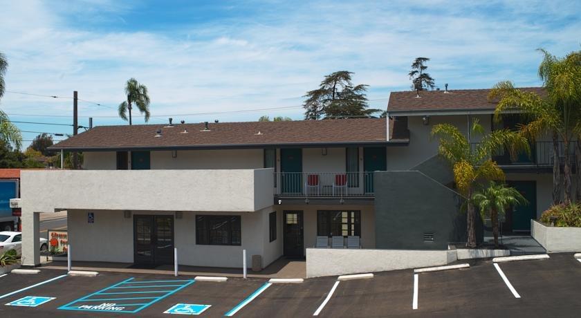 Orange Tree Inn