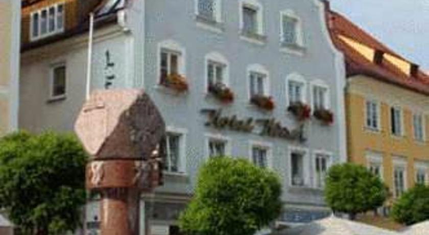 Hotel Hirsch seit 1675