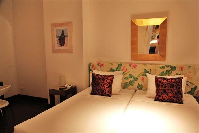 Aram Yami Boutique Hotel