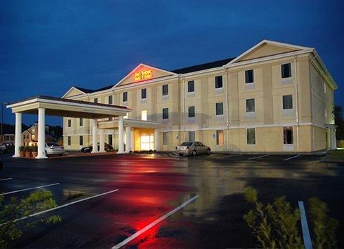 Sans Boutique Hotel & Suites