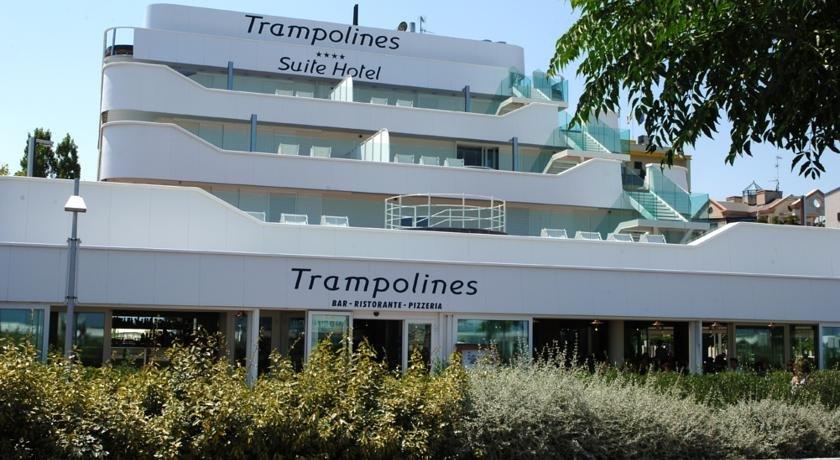 Trampolines Suite Hotel