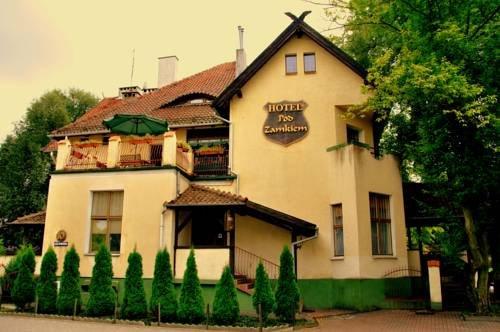 Hotel Pod Zamkiem Castle Park Olsztyn Poland thumbnail