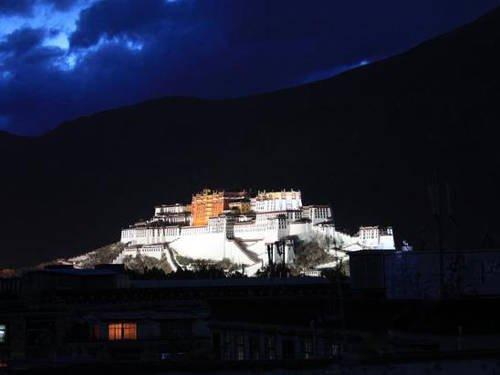Tashitakge Hotel Lhasa Tibet China thumbnail