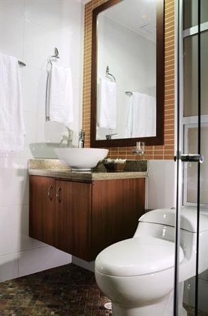 Hotel Parque 63