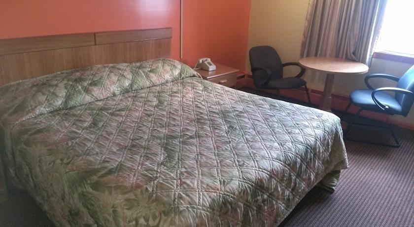Rest Inn Utica