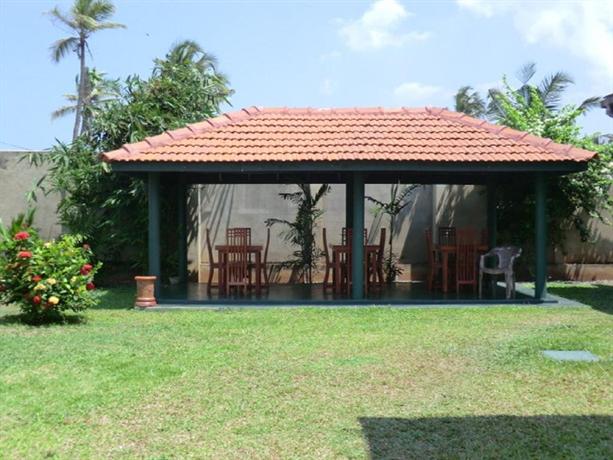 C & I Beach Hotel
