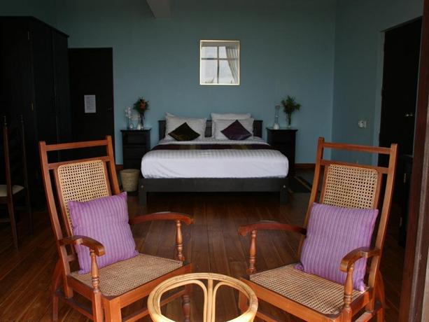 C & I Beach Hotel