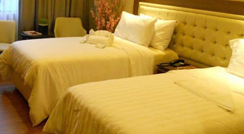 Ace Hotel & Suites