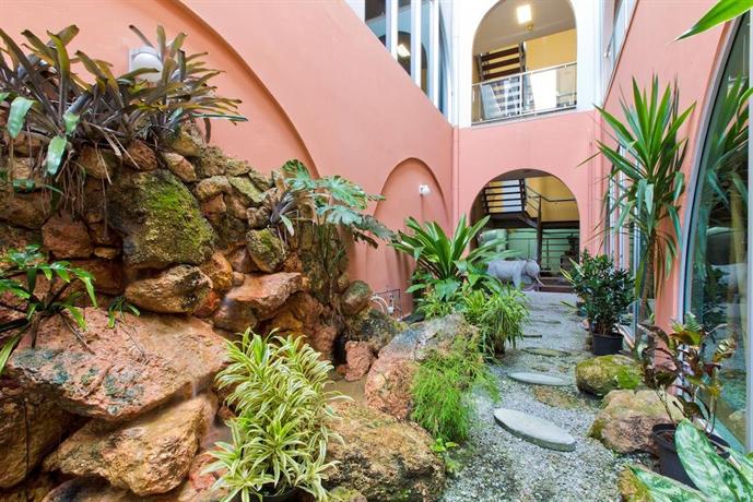 Queens Hotel Paramaribo