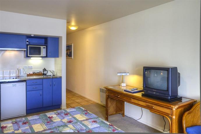 City of Sails Motel