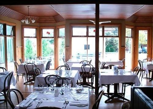 Central Springs Inn