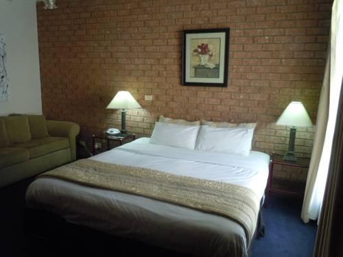 Central Springs Inn