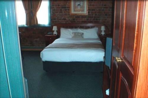 Central Springs Inn