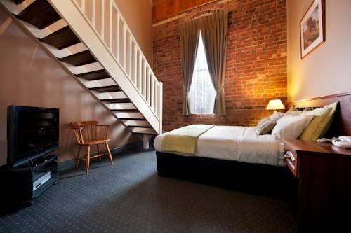 Central Springs Inn