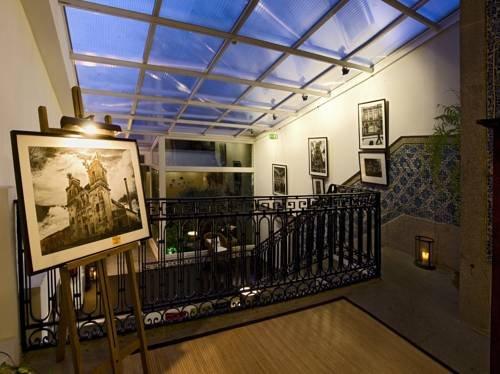 Gallery Hostel
