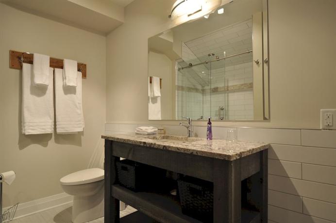 Kemptville Suites