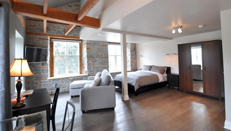 Kemptville Suites