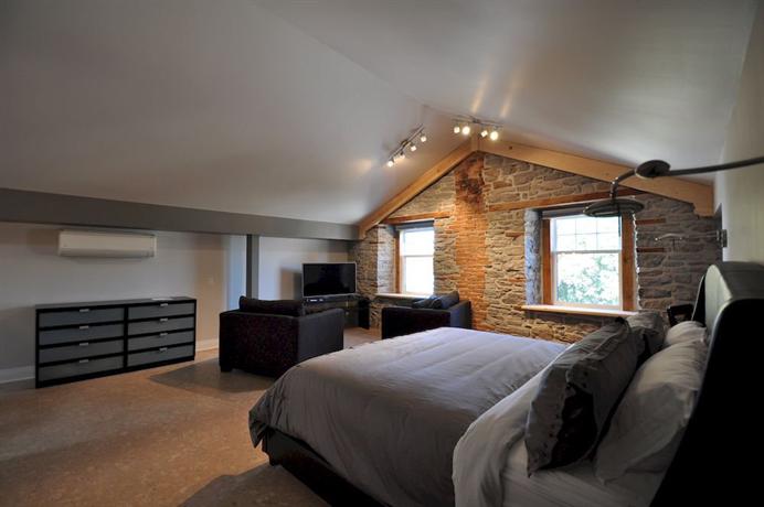 Kemptville Suites