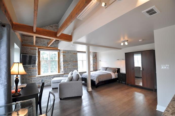 Kemptville Suites