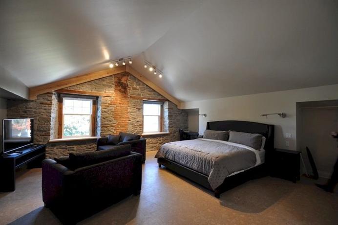 Kemptville Suites
