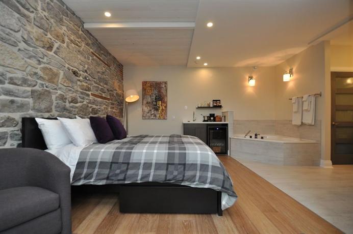Kemptville Suites