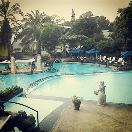 Klub Bunga Butik Resort