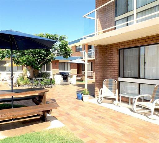 Surfside Merimbula Holiday Apartments