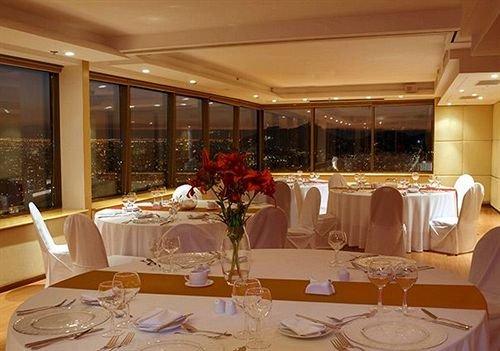 Boulevard Suites Hotel