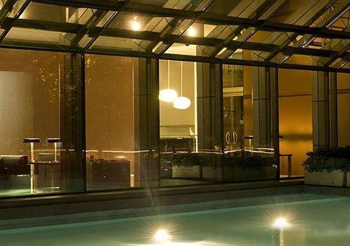 Boulevard Suites Hotel