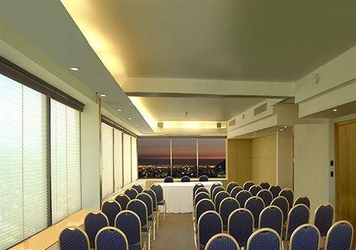 Boulevard Suites Hotel