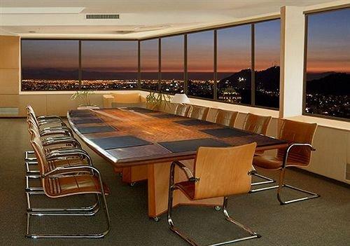 Boulevard Suites Hotel