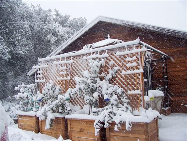 Wikiup Bed and Breakfast