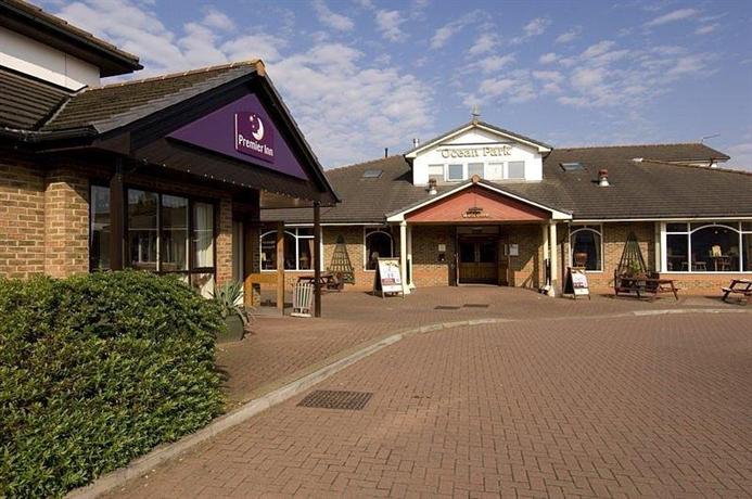 Premier Inn City South Cardiff