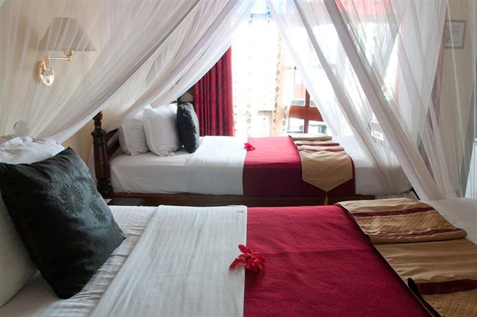 Tembo House Hotel