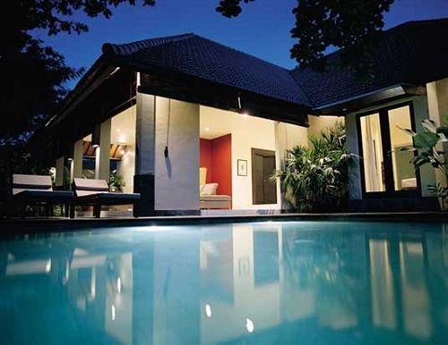 Ahimsa Estate