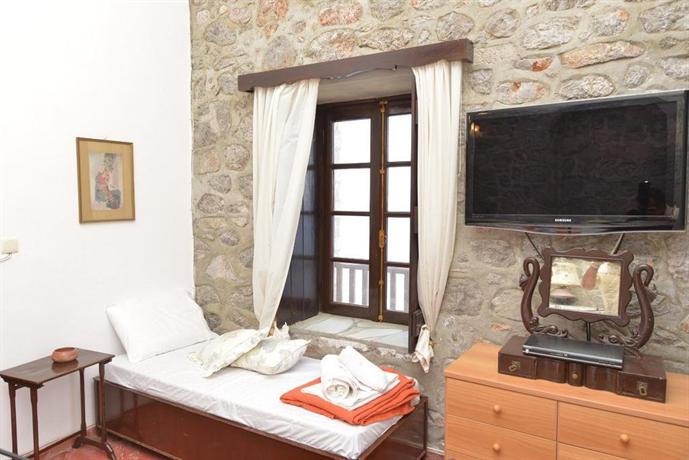 Villa Castello Hydra
