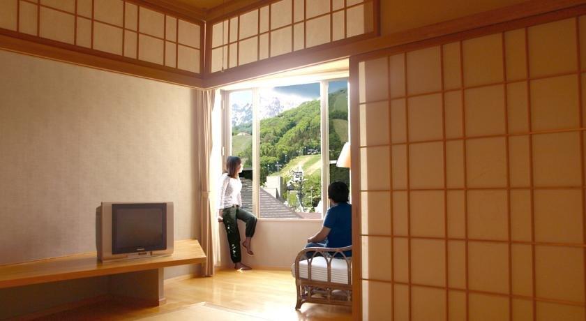 Hakuba Onsen Ryokan Shirouma-so