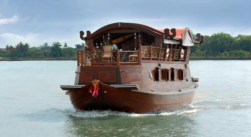Loy Pela Voyages