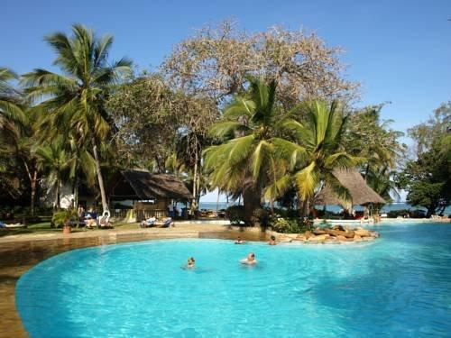 Papillon Lagoon Reef Hotel