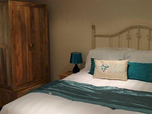 we three loggerheads