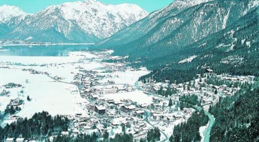 Hotel-Pension Rotspitz