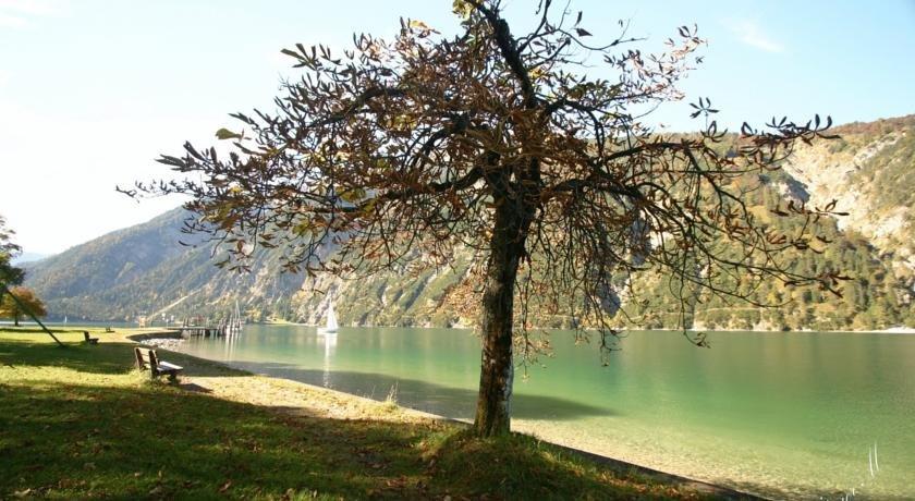 Hotel-Pension Rotspitz