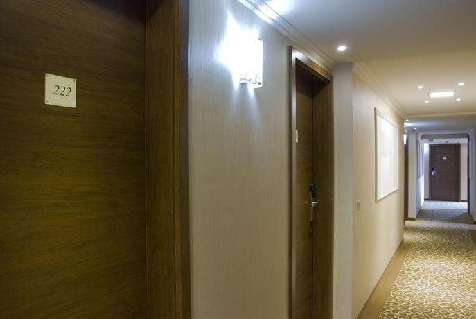 Golden Ball Club Wellness Hotel & Spa