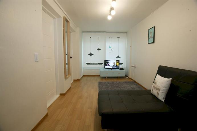 the rooming guest house